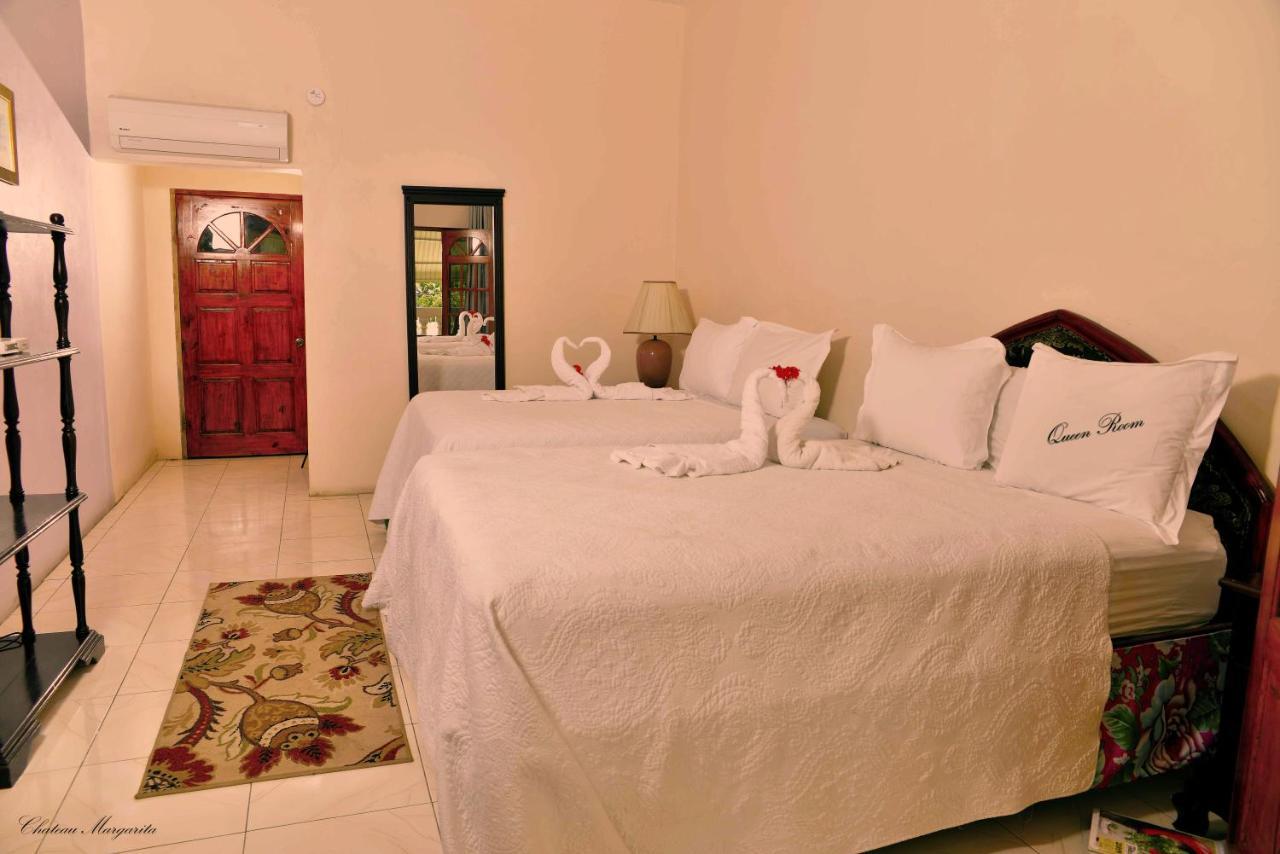 Chateau Margarita Ja Montego Bay Esterno foto